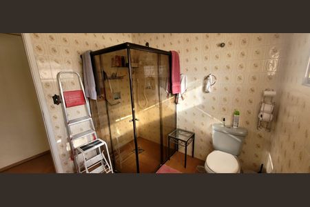 Casa à venda com 200m², 4 quartos e 5 vagasBanheiro