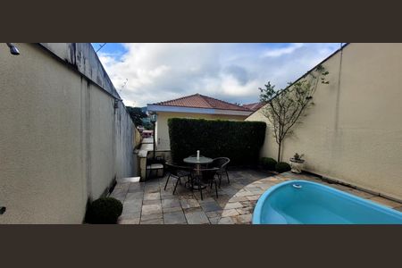 Casa à venda com 200m², 4 quartos e 5 vagasÁrea externa