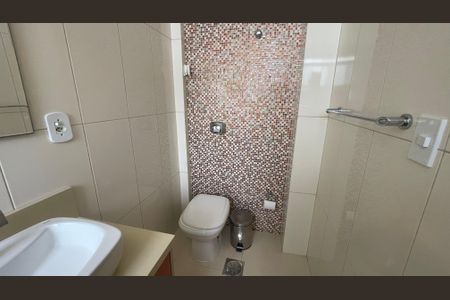 Apartamento para alugar com 131m², 3 quartos e 2 vagasBanheiro da Suíte