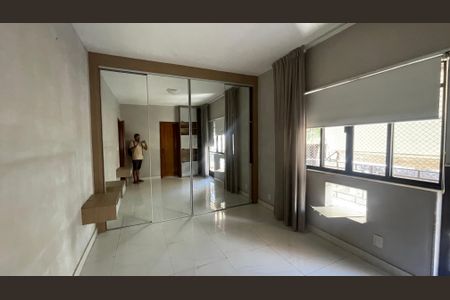 Apartamento para alugar com 131m², 3 quartos e 2 vagasSuite