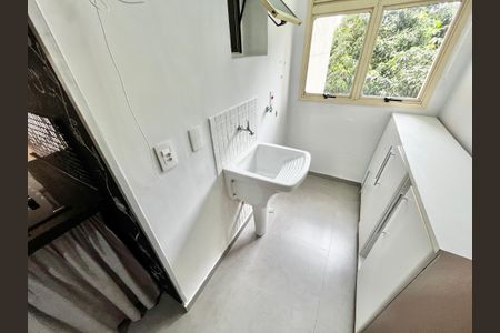 Apartamento para alugar com 58m², 2 quartos e 1 vagaÁrea de Serviço