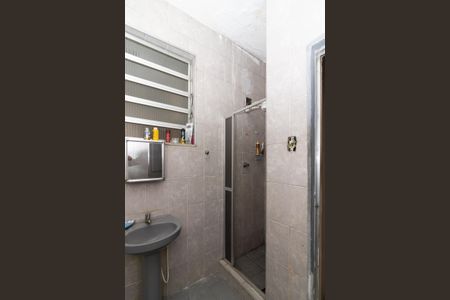 Apartamento para alugar com 58m², 2 quartos e sem vagaBanheiro