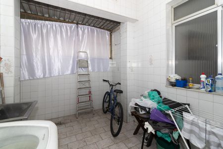 Apartamento para alugar com 58m², 2 quartos e sem vagaÁrea de Serviço
