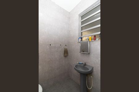 Apartamento para alugar com 58m², 2 quartos e sem vagaBanheiro