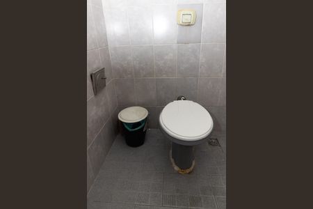 Apartamento para alugar com 58m², 2 quartos e sem vagaBanheiro