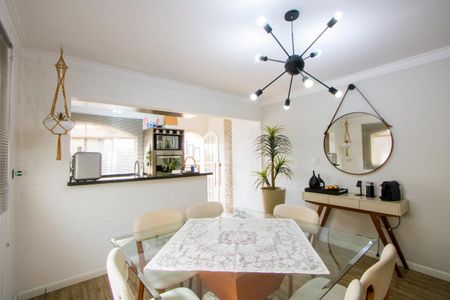 Casa à venda com 200m², 2 quartos e 2 vagasCopa