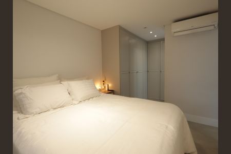 Apartamento à venda com 92m², 1 quarto e 1 vagaSuíte