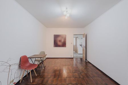 Apartamento à venda com 123m², 3 quartos e 1 vaga Apartamento à venda com 123m², 3 quartos e 1 vagaSala