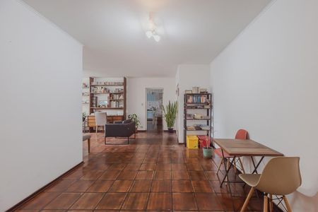 Apartamento à venda com 123m², 3 quartos e 1 vaga Apartamento à venda com 123m², 3 quartos e 1 vagaSala