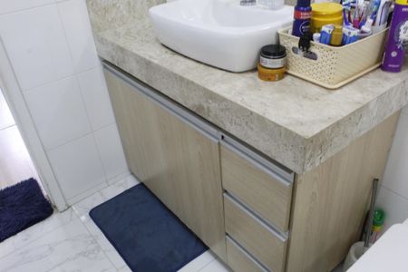 Apartamento à venda com 95m², 3 quartos e 1 vagaBanheiro Social