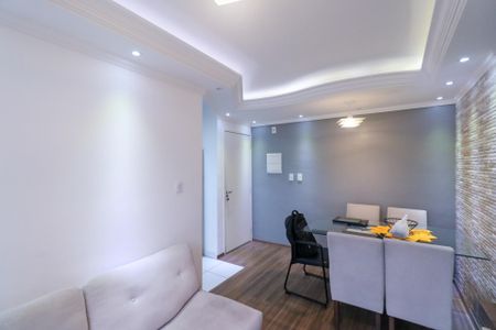 Sala de apartamento para alugar com 2 quartos, 45m² em Campestre, São Caetano do Sul