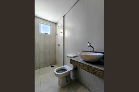 Apartamento à venda com 2 quartos, 45m² em Manacás, Belo Horizonte