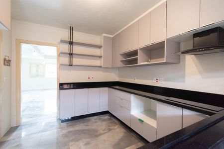 Casa à venda com 150m², 3 quartos e 3 vagas