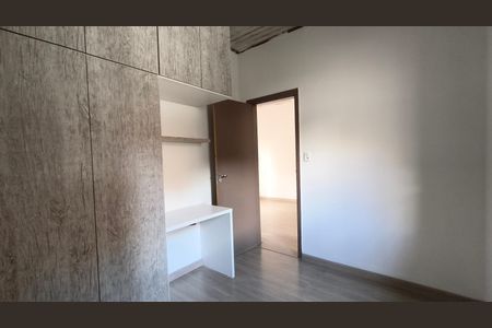 Casa para alugar com 45m², 1 quarto e 1 vaga Casa para alugar com 45m², 1 quarto e 1 vagaQuarto 2