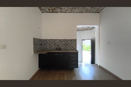 Casa para alugar com 45m², 1 quarto e 1 vaga Casa para alugar com 45m², 1 quarto e 1 vagaCozinha