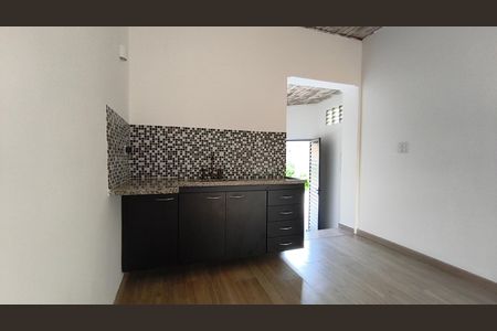 Casa para alugar com 45m², 1 quarto e 1 vaga Casa para alugar com 45m², 1 quarto e 1 vagaCozinha