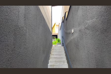 Casa para alugar com 45m², 1 quarto e 1 vaga Casa para alugar com 45m², 1 quarto e 1 vagaEntrada