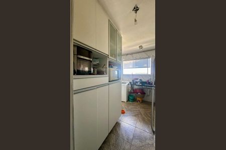 Apartamento à venda com 65m², 3 quartos e 1 vaga Apartamento à venda com 65m², 3 quartos e 1 vagaCozinha
