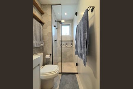 Apartamento para alugar com 111m², 2 quartos e 3 vagasBanheiro da Suíte 2