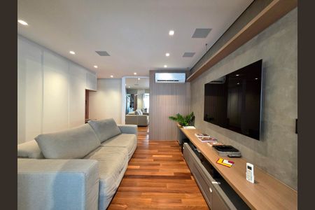 Apartamento para alugar com 111m², 2 quartos e 3 vagasSala