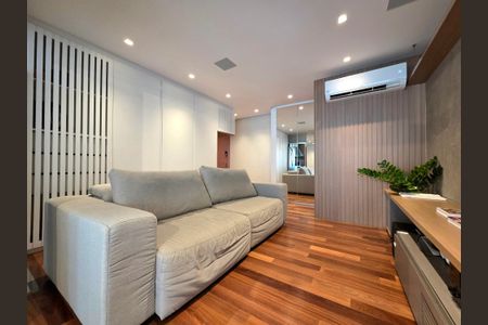 Apartamento para alugar com 111m², 2 quartos e 3 vagasSala