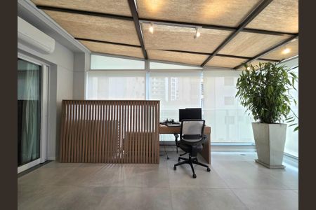 Apartamento para alugar com 111m², 2 quartos e 3 vagasVaranda