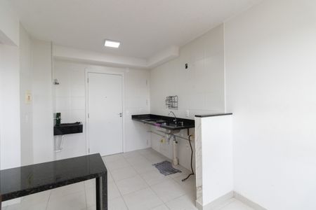 Apartamento para alugar com 32m², 2 quartos e sem vagaSala e Cozinha