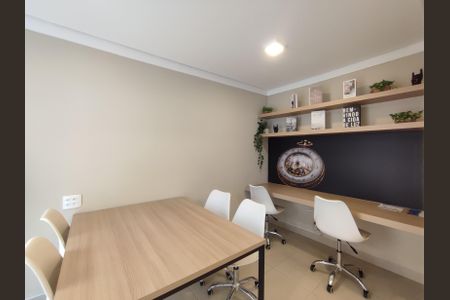 Apartamento para alugar com 32m², 2 quartos e sem vagaÁrea Comum - Salão de Festas