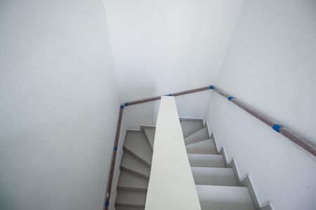 Casa para alugar com 130m², 2 quartos e 1 vagaEscada