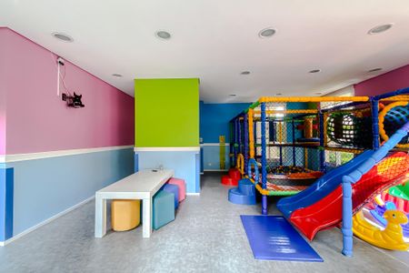 Apartamento à venda com 127m², 4 quartos e 2 vagasBrinquedoteca