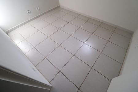 Quarto 2 de apartamento para alugar com 3 quartos, 78m² em Santa Luzia, Uberlândia