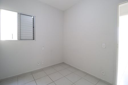 Quarto 1 de apartamento para alugar com 3 quartos, 78m² em Santa Luzia, Uberlândia
