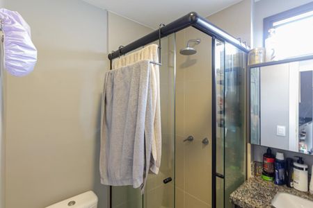 Banheiro de apartamento para alugar com 2 quartos, 39m² em Moema, São Paulo