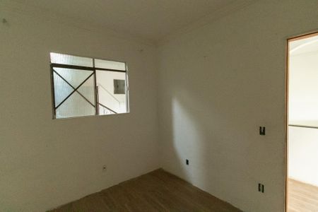 Casa à venda com 2 quartos, 70m² em Santa Monica, Belo Horizonte