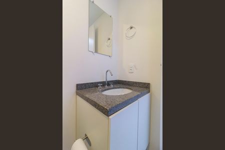 Studio para alugar com 25m², 0 quarto e sem vaga Studio para alugar com 25m², 0 quarto e sem vagaBanheiro