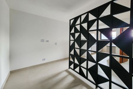 Quarto de kitnet/studio para alugar com 1 quarto, 21m² em Vila Alvinopolis, São Bernardo do Campo