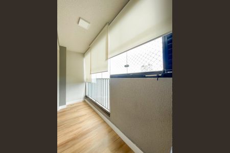 Sacada de apartamento à venda com 2 quartos, 52m² em Centro, Osasco