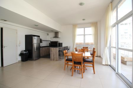 Apartamento para alugar com 43m², 1 quarto e 1 vaga Apartamento para alugar com 43m², 1 quarto e 1 vagaÁrea comum - Salão de festas