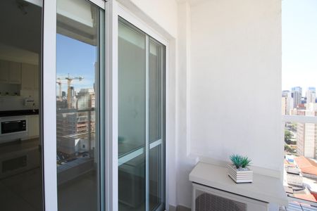 Apartamento para alugar com 43m², 1 quarto e 1 vaga Apartamento para alugar com 43m², 1 quarto e 1 vagaVaranda