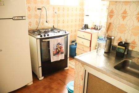 Apartamento para alugar com 68m², 2 quartos e 1 vaga Apartamento para alugar com 68m², 2 quartos e 1 vagaCozinha - Armários