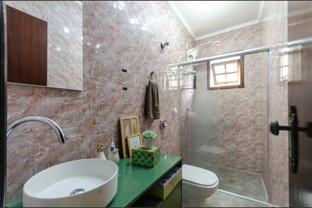 Casa para alugar com 186m², 3 quartos e 4 vagasSuíte - Banheiro