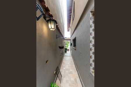 Casa para alugar com 186m², 3 quartos e 4 vagasCorredor Externo