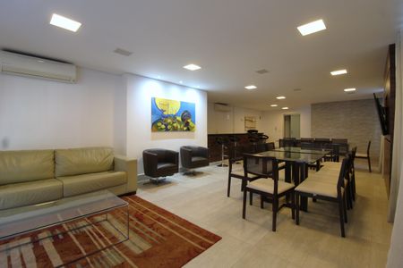 Apartamento para alugar com 78m², 3 quartos e 1 vagaÁrea Comum - Salão de Festas