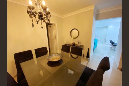 Apartamento à venda com 220m², 3 quartos e 3 vagasSala de Jantar