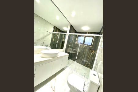 Apartamento à venda com 220m², 3 quartos e 3 vagasBanheiro