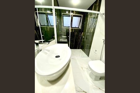 Apartamento à venda com 220m², 3 quartos e 3 vagasBanheiro