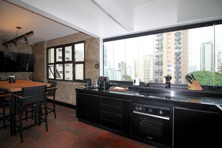 Apartamento à venda com 142m², 1 quarto e 4 vagasCozinha