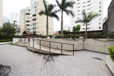 Apartamento à venda com 142m², 1 quarto e 4 vagasÁrea comum - Piscina
