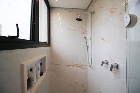 Apartamento à venda com 142m², 1 quarto e 4 vagasBanheiro da Suíte