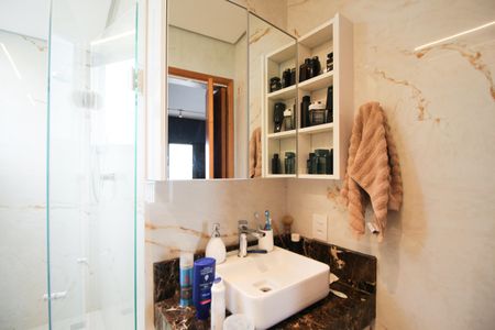 Apartamento à venda com 142m², 1 quarto e 4 vagasBanheiro da Suíte